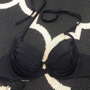 Victoria Secret, Black Bikini